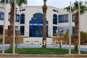 Отель Cataract Resort Naama Bay  Шарм-Эль-Шейх